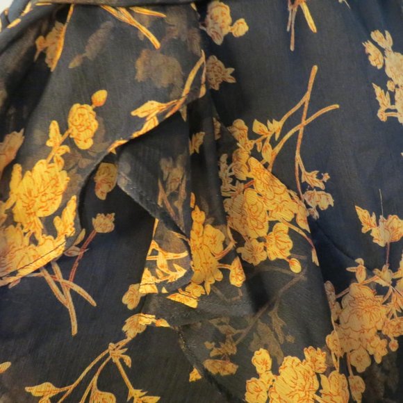 SAINTS & SECRETS - FLORAL RUFFLE MINI DRESS - SIZE 10 - Picture 7 of 9